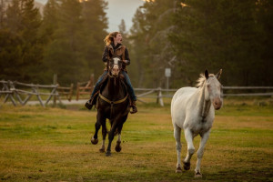 Nine Quarter Circle Guest Ranch - Outside Big Sky