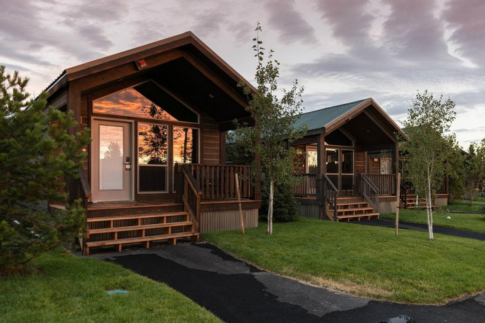 Explorer Cabins - Delaware North — , 