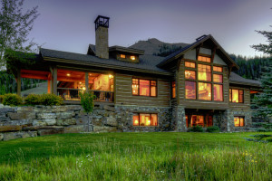 Year-Round Cabin & Home Rentals in Big Sky