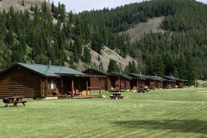 320 Ranch | Year-Round Lodging & Activities