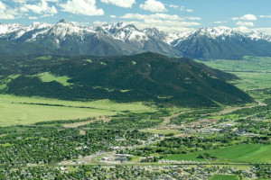 Lone Peak Aviation | 1-3 hour Aerial Tours
