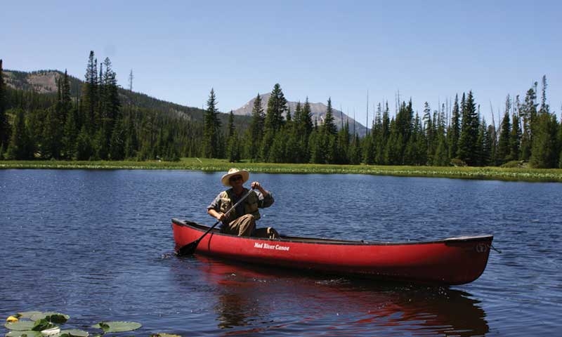 Canoeing near Moonlight Basin in Big Sky